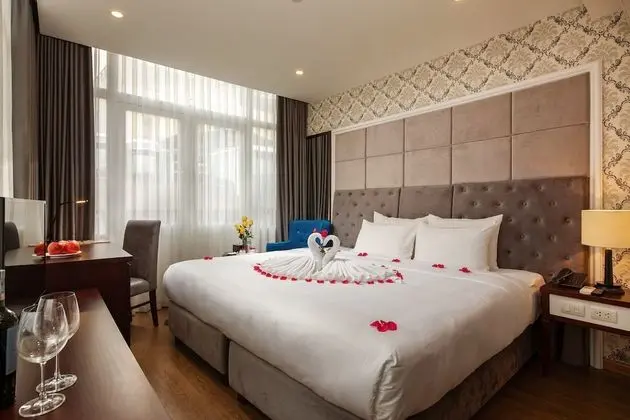 Deluxe Tek Büyük veya İki Ayrı Yataklı Oda