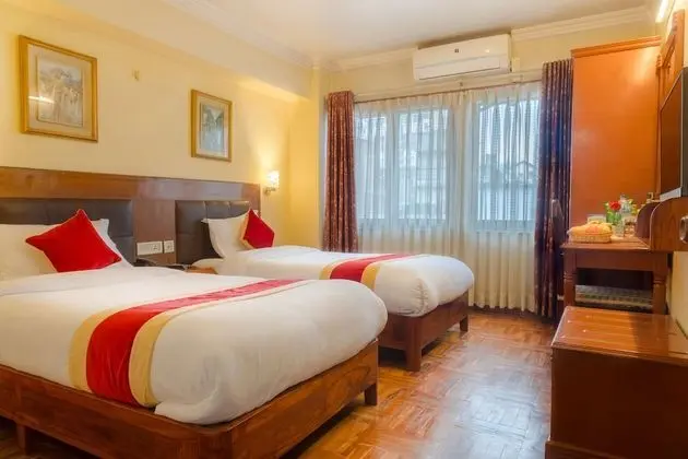 Deluxe Tek Büyük veya İki Ayrı Yataklı Oda