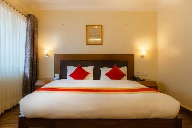 Deluxe Tek Büyük veya İki Ayrı Yataklı Oda