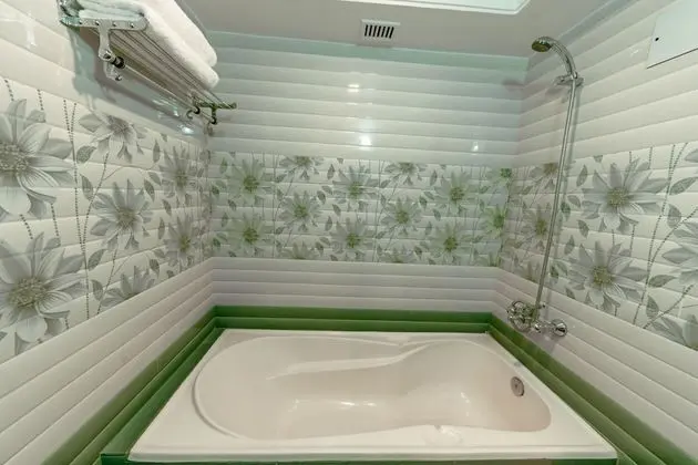 Deluxe Tek Büyük veya İki Ayrı Yataklı Oda