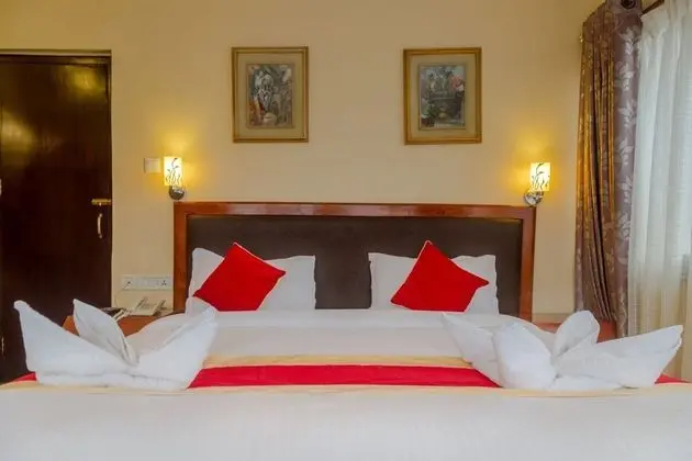 Standard Tek Büyük veya İki Ayrı Yataklı Oda