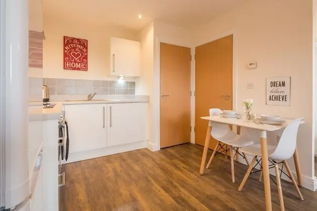 Luxury Apart Daire, 1 Yatak Odası, Engellilere Uygun (Skyline Elegance)
