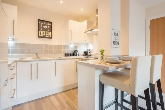 Luxury Apart Daire, 1 Yatak Odası, Engellilere Uygun (Skyline Elegance)