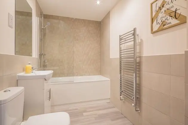 Luxury Apart Daire, 1 Yatak Odası, Engellilere Uygun (Skyline Elegance)