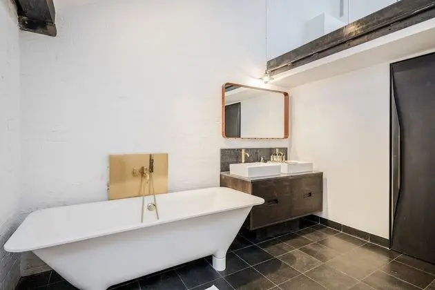 Exclusive Apart Daire, Nehir Manzaralı (Metro 607)