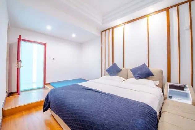 Comfort Tek Büyük Yataklı Oda
