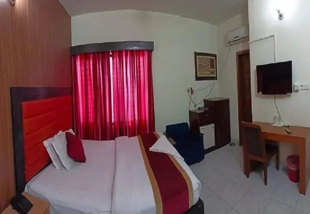 Standard İki Ayrı Yataklı Oda, 2 Tek Kişilik Yatak, Özel Banyo, Köşe
