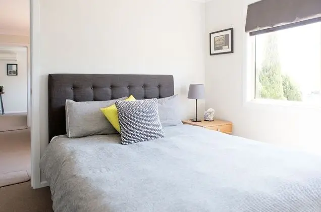 Oda, 1 Büyük (Queen) Boy Yatak, Banyolu/Duşlu (Shared Lounge & Kitchen)