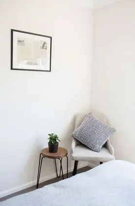 Oda, 1 Büyük (Queen) Boy Yatak, Banyolu/Duşlu (Shared Lounge & Kitchen)