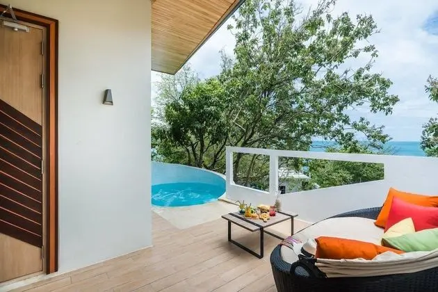 Skymoon Pool Villa with mountain view