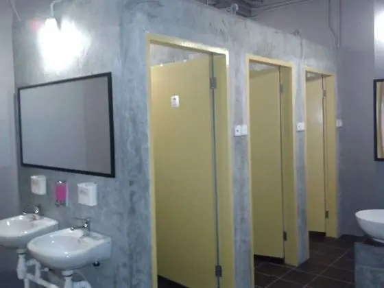 Signature Ortak Ranzalı Oda, Sadece kadınlar için, Ortak Banyo