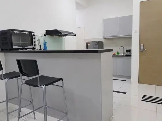 Apart Daire, 3 Yatak Odası, Sigara İçilmez, Havuz Manzaralı