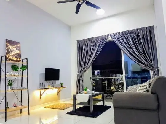 Comfort Apart Daire, 2 Yatak Odası, Sigara İçilmez, Havuz Manzaralı