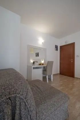 Üç Kişilik Oda, Balkon, Şehir Manzaralı