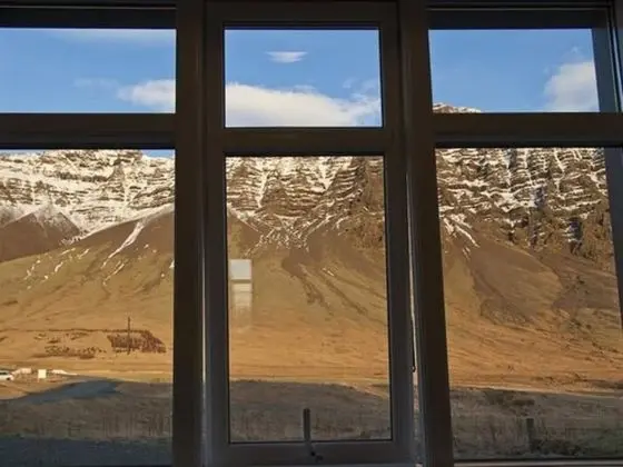 Dört Kişilik Oda, Ortak Banyo