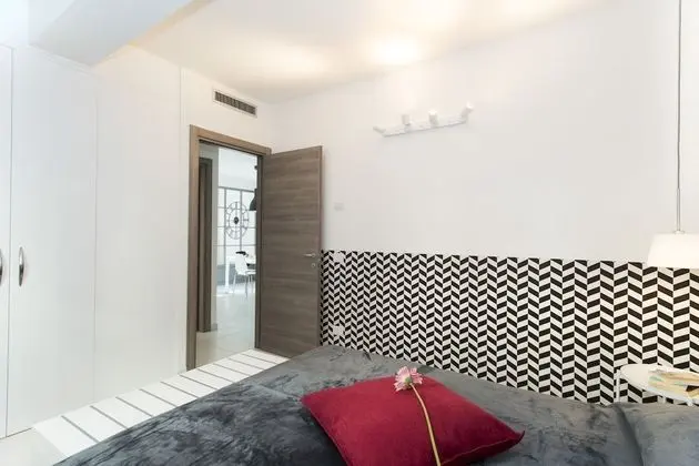 Exclusive Apart Daire, 2 Yatak Odası, Engellilere Uygun, Bahçe Manzaralı