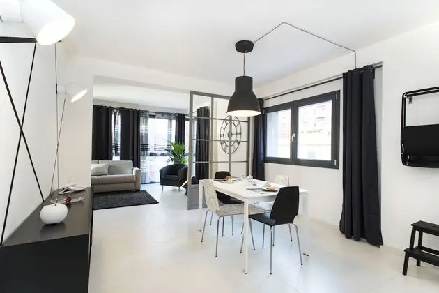Exclusive Apart Daire, 2 Yatak Odası, Engellilere Uygun, Bahçe Manzaralı