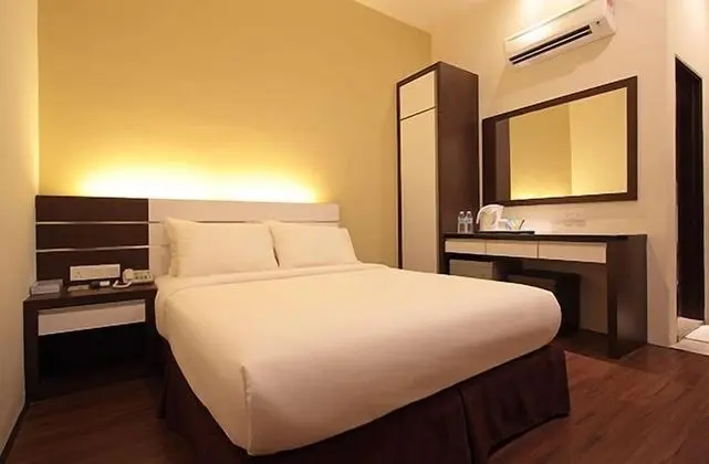 Deluxe Tek Büyük Yataklı Oda