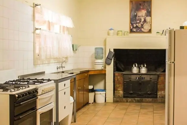 Economy Ev (Shearer's Quarters)
