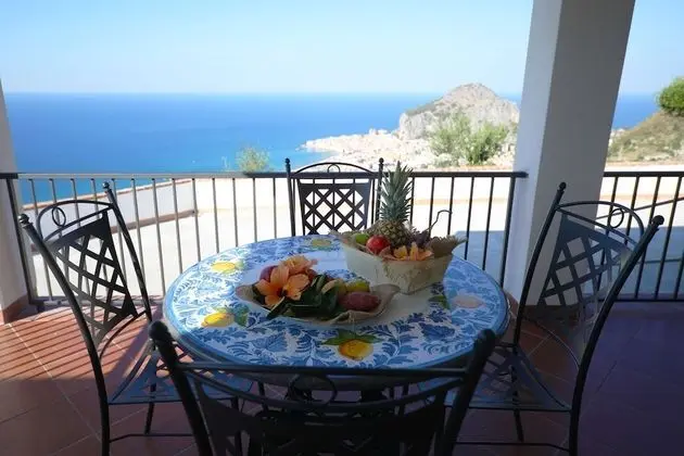 Deluxe Tek Büyük Yataklı Oda, Balkon