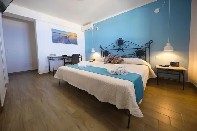 Standard Tek Büyük Yataklı Oda