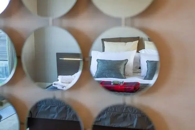 Çatı Katı Süiti (Penthouse)