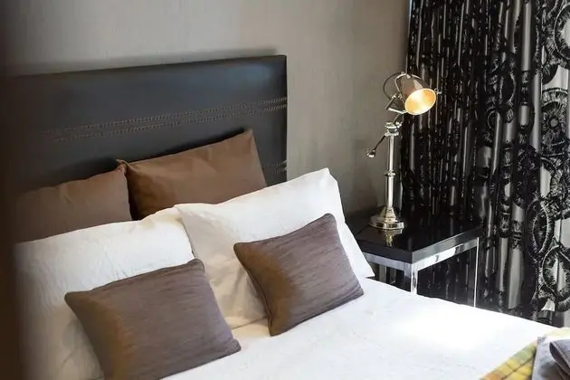 Çatı Katı Süiti (Penthouse)