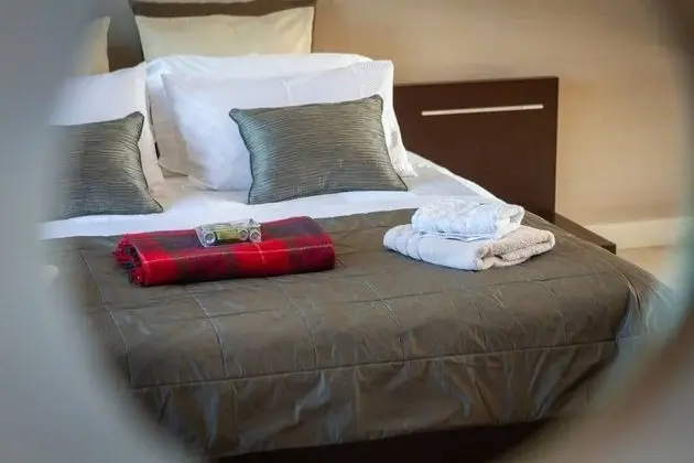 Çatı Katı Süiti (Penthouse)