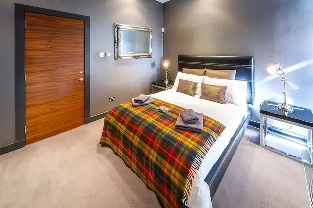 Çatı Katı Süiti (Penthouse)