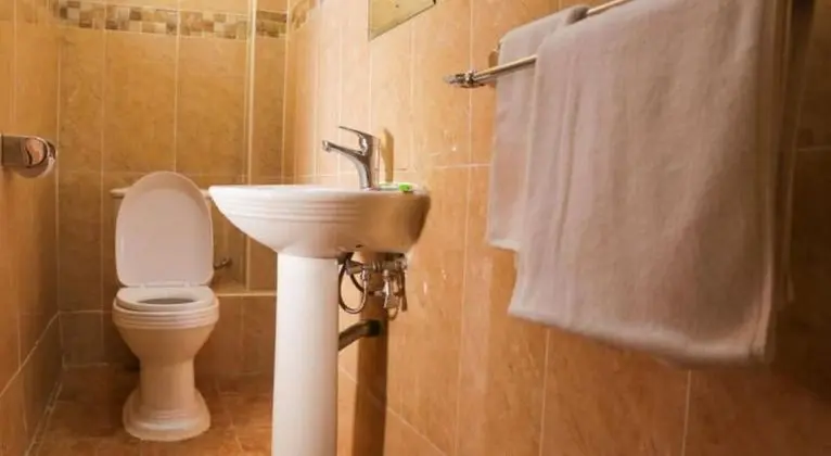 Standard Tek Büyük Yataklı Oda