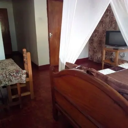 Tek Büyük Yataklı Oda