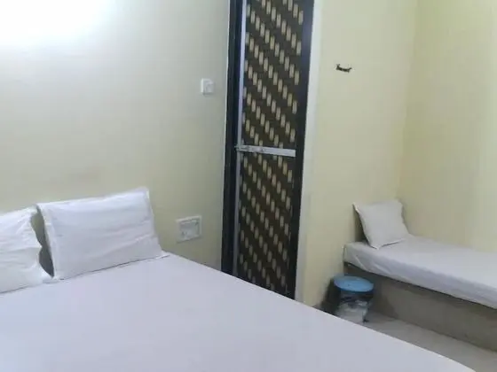 Non AC(No TV, No Hot Water, No Intercom