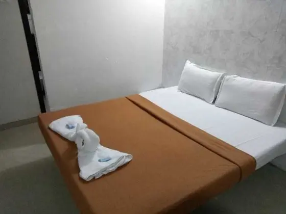 Non AC(No TV, No Hot Water, No Intercom