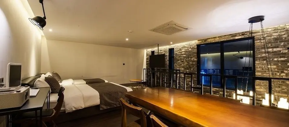 Party Room-C (Duplex/Terrace/Karaoke Included)