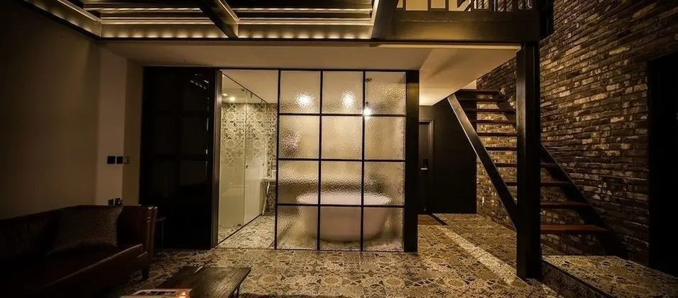 Party Room-C (Duplex/Terrace/Karaoke Included)