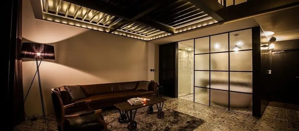 Party Room-C (Duplex/Terrace/Karaoke Included)