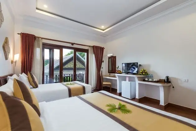 Deluxe Üç Kişilik Oda