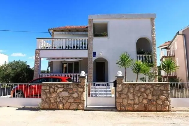 Apart Daire (Slađa - 150 m from beach - A1(4+1))