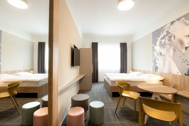 Stüdyo, 1 En Büyük (King) Boy Yatak