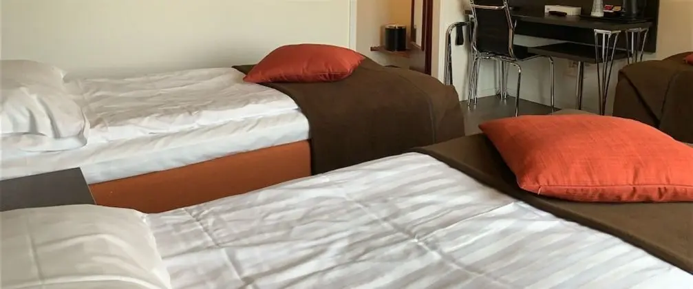 Üç Kişilik Oda
