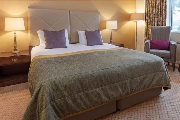 Classic Tek Büyük Yataklı Oda