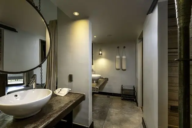 D-Buk Family Suite