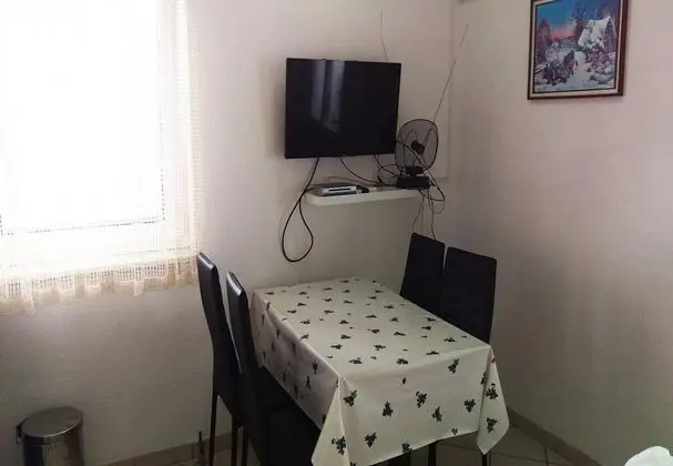 Apart Daire (Slav - free barbecue - A1(4))