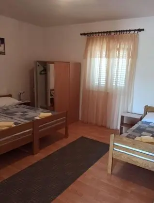 Apart Daire (Slava - private parking - A1(6+1))