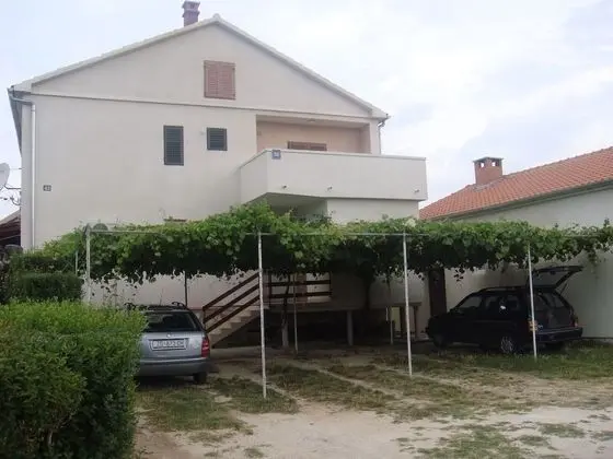 Apart Daire (Slava - private parking - A1(6+1))