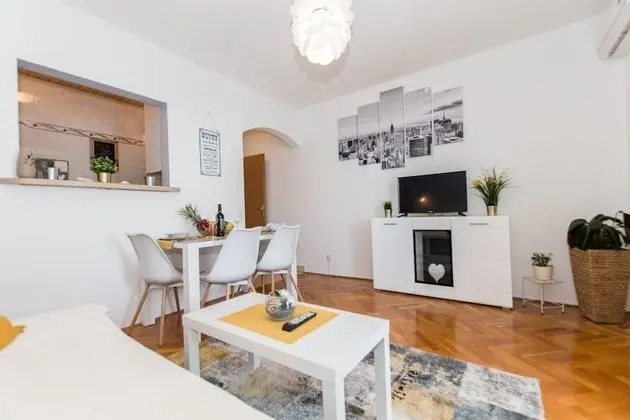 Apart Daire (Slave - sea view - A1(2+2))