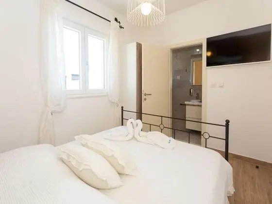 Apart Daire (Slavena - with pool - A3(4+2))