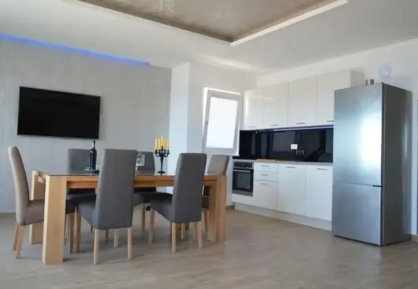 Apart Daire (Slavena - with pool - A3(4+2))