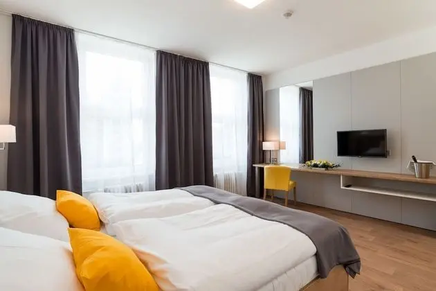 Superior Tek Büyük veya İki Ayrı Yataklı Oda