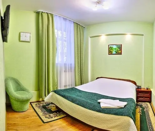 Standard Tek Büyük Yataklı Oda